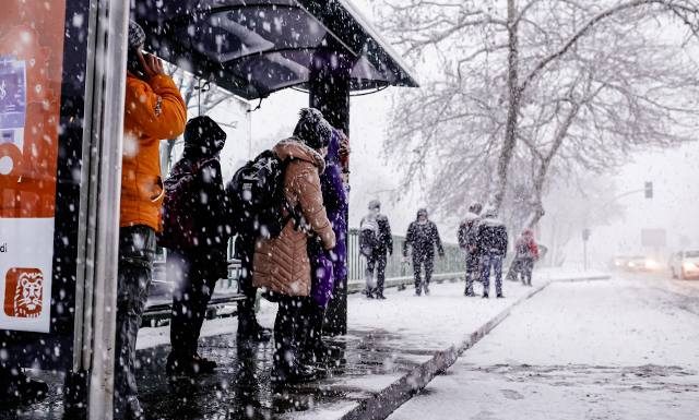 Jak zmiana pogody wpływa na nasze zdrowie i samopoczucie? Gwałtowne zjawiska meteorologiczne nie służą meteopatom i sercowcom