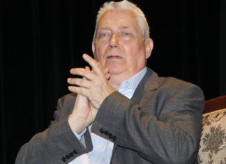 Ta choroba nie jest widoczna na pierwszy rzut oka. Chorował na nią Wojciech Młynarski. Choroba afektywna dwubiegunowa wśród gwiazd