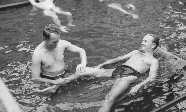 Sanatorium w PRL. Tu się leczy, ale i prowadzi życie towarzyskie. Sentymentalna podróż do sanatorium PRL, zobacz!