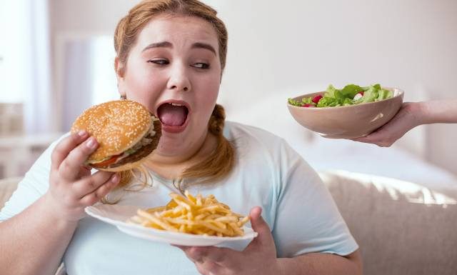 Te produkty mają niski IG. Są dobre dla cukrzyków, a także ułatwiają odchudzanie. Zobacz, co można jeść na diecie niskoglikemicznej