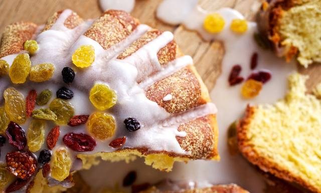 Ile kalorii ma sernik, mazurek czy babka wielkanocna? Tak odchudzisz tradycyjne świąteczne wypieki i sprawisz, że będą zdrowsze