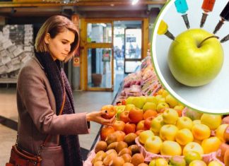 Pestycydy w jabłkach i pomidorach w znanym dyskoncie. Jest się czego obawiać? Ten domowy sposób na pozbycie się pestycydów zalecają naukowcy