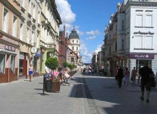 Opłaty za sanatorium NFZ 2024. Tyle zapłacisz za pobyt w pokoju jednoosobowym, dwuosobowym i wieloosobowym. Sprawdź wyliczenia!