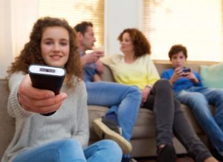 QUIZ z wiedzy medycznej na miarę „Jeden z dziesięciu”. Czy masz wiedzę jak Artur Baranowski?