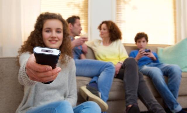 QUIZ z wiedzy medycznej na miarę „Jeden z dziesięciu”. Czy masz wiedzę jak Artur Baranowski?