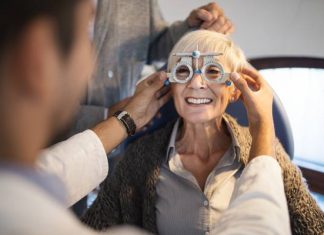 Okulary z dofinansowaniem z NFZ. Kto może bezpłatnie otrzymać szkła korekcyjne? Zobacz zasady refundacji okularów