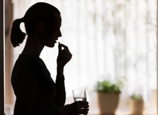 Tabletka „dzień po” już w maju! Antykoncepcja awaryjna od 15. r.ż. dostępna na receptę od farmaceuty. Wiemy, jak będzie wyglądał wywiad