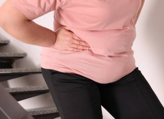 Hepatolog ostrzega. To produkty niszczą wątrobę! Zobacz, co specjalista poleca na regenerację wątroby