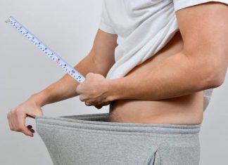 Lista rozmiarów penisów na całym świecie. Zobacz, na którym miejscu plasują się Polacy. Jak mierzyć penisa?