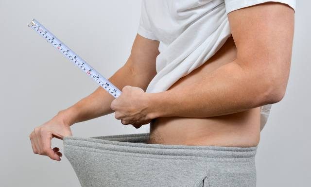 Lista rozmiarów penisów na całym świecie. Zobacz, na którym miejscu plasują się Polacy. Jak mierzyć penisa?