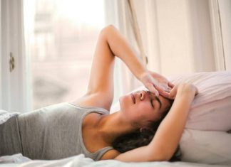 Kobiety cierpią na „przeskok czasu”. Dlatego zmagają się z pewnym problemem o 60 proc. częściej niż panowie