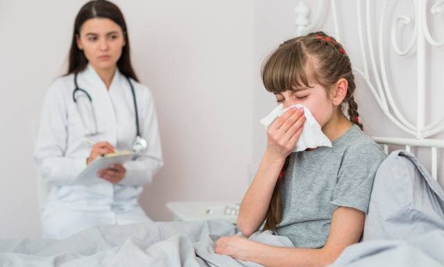 Specjalistka ostrzega: jesienią może być więcej zachorowań na krztusiec