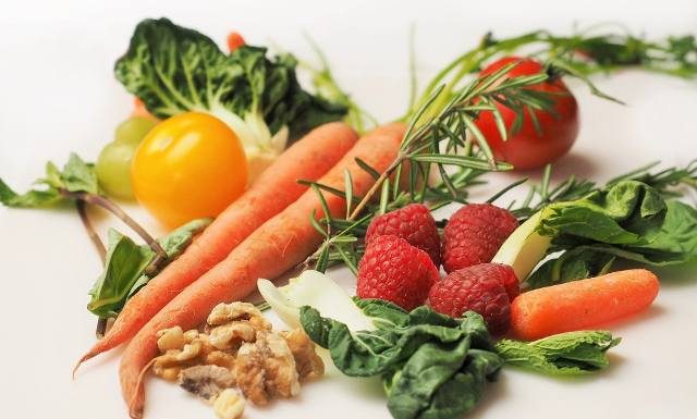 Co jeść, aby dożyć ponad 100 lat? Oto lista produktów. Poznaj najzdrowsze menu: lista