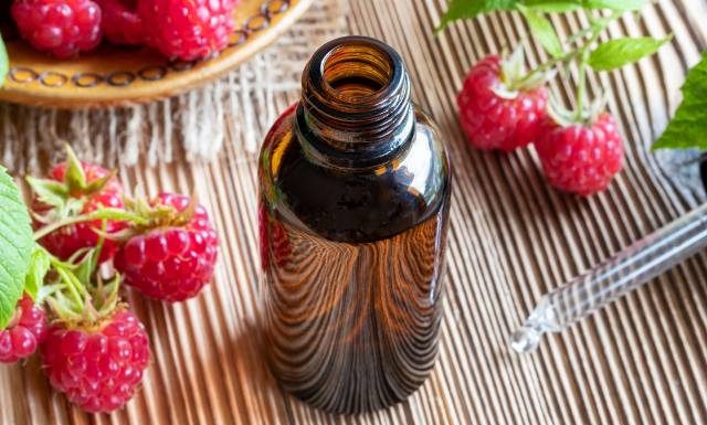 Olej z pestek malin zamiast kremu z filtrem SPF? – To może być niebezpieczne – ostrzega ekspert