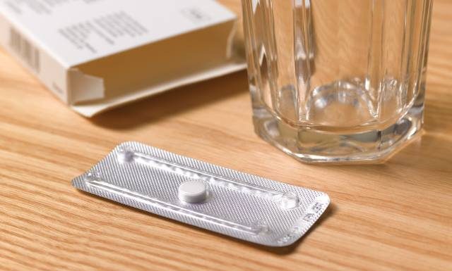 Ruszył pilotaż antykoncepcji awaryjnej. MZ ogłosiło rozporządzenie. Kiedy tabletka „dzień po” będzie dostępna w aptekach?