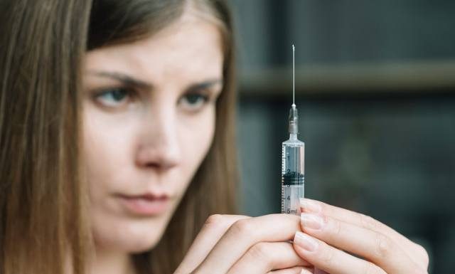 Lek dla chorych na schizofrenię wycofany z obrotu. Główny Inspektor Farmaceutyczny ostrzega: „Realne zagrożenie dla zdrowia”