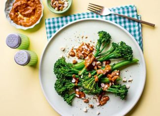 Pyszne brokuły z masłem orzechowym na zieloną przystawkę. Idealny przysmak na diecie niskowęglowodanowej. Glukozowa Rewolucja w praktyce