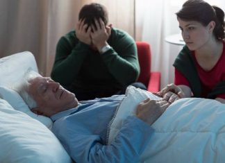 Pacjenci z demencją odzyskują pamięć przed śmiercią. Fenomen dotyczy co 3. chorego i przynosi nadzieję na przyszłe leczenie