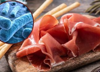 GIS wycofuje mięso. Wędlina została zanieczyszczona bakteriami Listeria monocytogenes. Zjedzenie grozi silnym zatruciem i chorobą