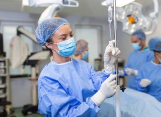 Nowatorska operacja endometriozy w Łodzi. Zostały tylko małe blizny. Pacjentka szybciej dojdzie do siebie po zabiegu