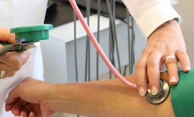 Jak dbać o zdrowie na wsi? Będzie więcej wydarzeń promujących badania profilaktyczne. Porozumienie KRUS i NFZ