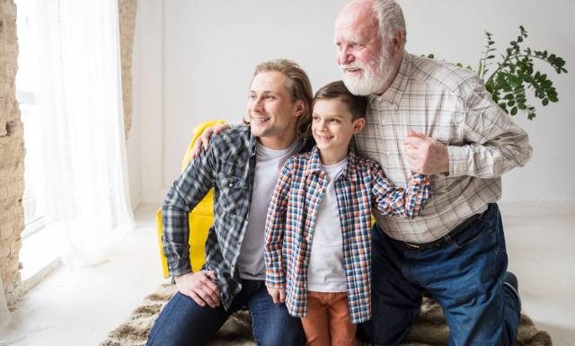 „Już dziś powinniśmy zadbać o siebie na starość”. Dlaczego starsze osoby mają inny zapach? Lekarz wyjaśnia