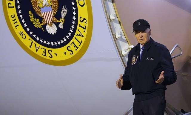 Joe Biden chory, ma COVID-19. Koronawirus zatrzymał kampanię prezydenta USA