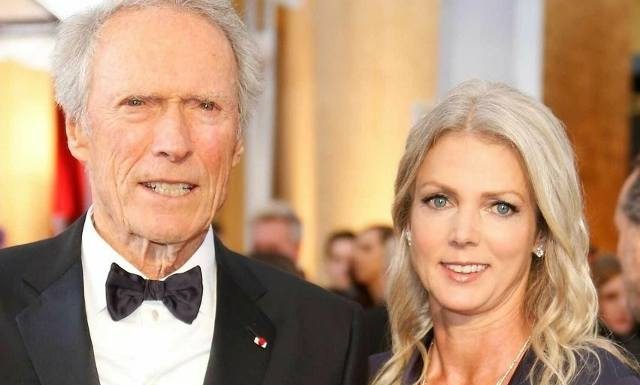 Ujawniono przyczynę śmierci partnerki Clinta Eastwooda. Christina Sandera zmarła nagle w wieku 61 lat