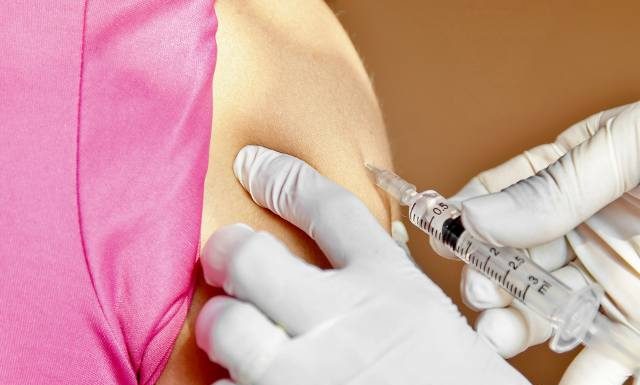 100 procent ochrony przed HIV. Nowy lek podawany tylko dwa razy w roku w postaci zastrzyku to przełom w walce z HIV/AIDS