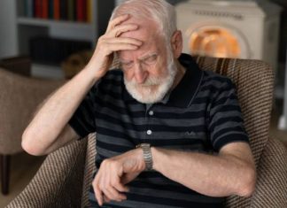 Stres, zmęczenie albo… demencja. Sprawdź 10 głównych objawów choroby Alzheimera, które rozwijają się jako pierwsze