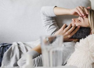 Wariant FLIRT wymyka się ochronie przez szczepionki. Kiedy jest szansa na nowy preparat?