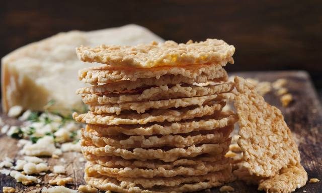 Zamiast chleba masz do wyboru te produkty. Zamienniki pieczywa pomogą ci oszczędzać setki kalorii i chudnąć!