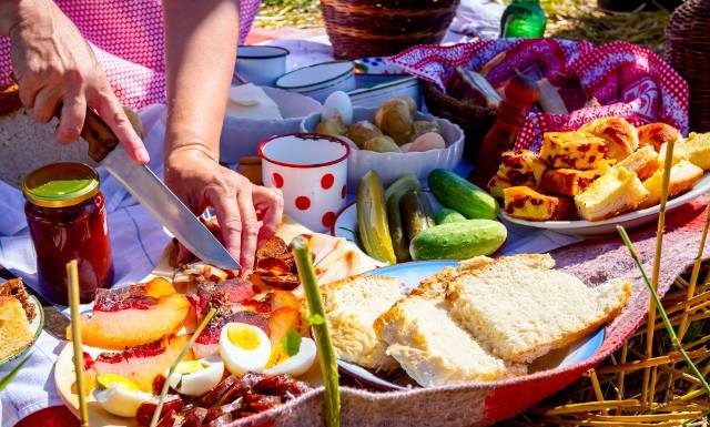 Powoduje cukrzycę. Większość Polaków je to codziennie. Zapewnia składnik, który wcale nie jest zdrowy