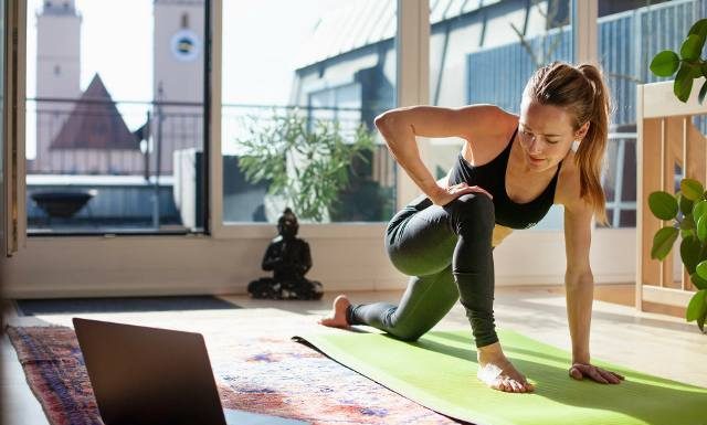 Jak utrzymać formę jesienią? Aktywność fizyczna w trudnych warunkach pogodowych