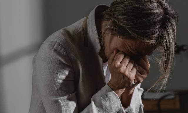 Odczuwasz napięcie i niepokój? To może być zespół stresu popandemicznego. Ekspert mówi, jak sobie z tym radzić