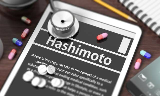Po czym poznać, że ma się Hashimoto? Zrób quiz i zobacz, czy twoje objawy mogą wskazywać na tę chorobę tarczycy