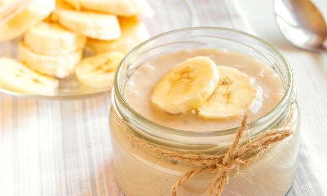 Pyszny domowy lek na kaszel i astmę zamiast gorzkich syropów z apteki. Smakuje jak deser. Wypróbuj przepis na syrop bananowy