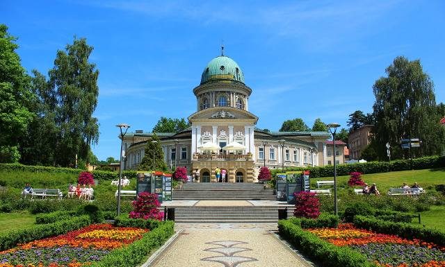 Zmiany w skierowaniach na wyjazd do sanatorium 2024. Przepisy dotyczące leczenia w sanatorium zmieniły się 31.10.2024
