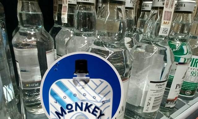 Afera wokół alkoholu w tubkach. Czy wódka i likiery w opakowaniach jak dla dzieci będą zakazane? Trwają prace nad zmianą przepisów
