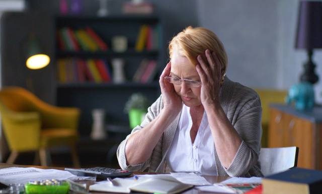 Wszystko cię boli? Masz obniżony nastrój, czujesz osłabienie? Uważaj, skutkiem niedoboru witaminy D mogą być nawet problemy kardiologiczne