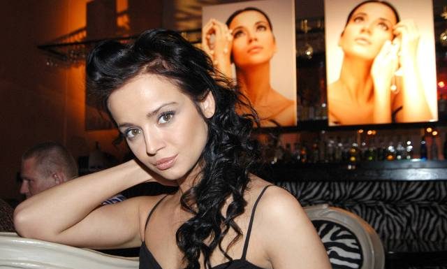 Była piękna, młoda i utalentowana. Zabił ją podstępny nowotwór. Jakie objawy raka trzustki miała Anna Przybylska? Pasują do wielu chorób