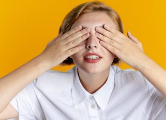 Chcesz lepiej widzieć? Ćwicz oczy! To pomaga na zmęczenie wzroku i sprawia, że dłużej jest dobry. Te ćwiczenia są polecane w każdym wieku