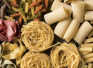 Makaron jedz nawet na diecie. Jest tyle rodzajów, że każdy znajdzie coś dla siebie. Są nawet takie, które zapewniają 6 kcal w porcji