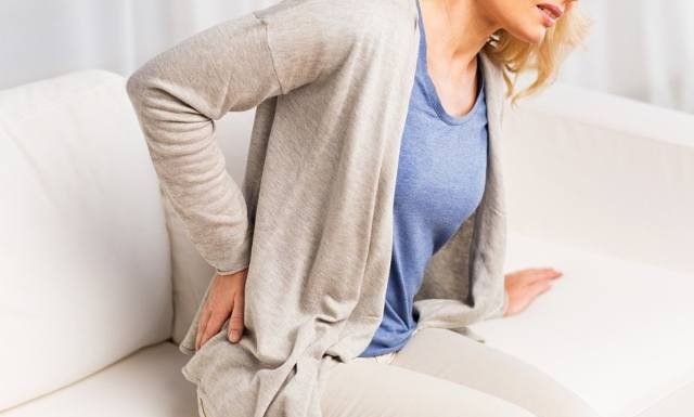 Tak można rozpoznać raka kości. Oto popularne objawy tego nowotworu – lepiej ich nie bagatelizuj