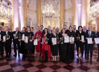 Gala Plebiscytu Medycznego HIPOKRATES 2024. Na Zamku Królewskim wręczono prestiżowe nagrody