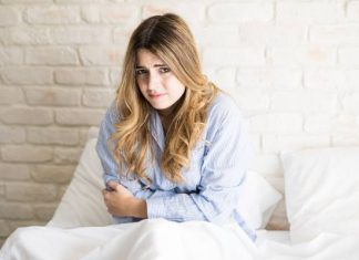 Wzdęcia i zaparcia przez traumę? IBS to nie tylko problem z jelitami. Mogą go wywołać trudne doświadczenia z dzieciństwa