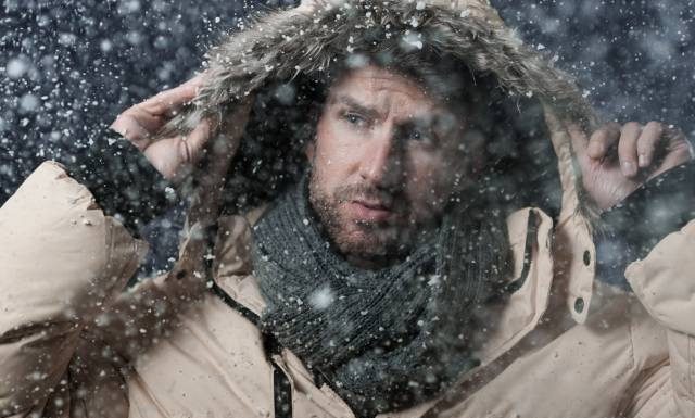 Mróz może poważnie zaszkodzić twojemu zdrowiu. Poznaj 5 groźnych skutków wychłodzenia organizmu