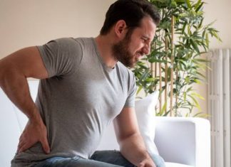 Długo nie dają znaku, że chorują. Nieleczona przewlekła choroba nerek może doprowadzić do niewydolności. Nefrolog mówi, jak jej uniknąć