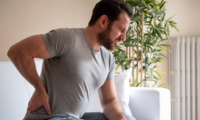 Długo nie dają znaku, że chorują. Nieleczona przewlekła choroba nerek może doprowadzić do niewydolności. Nefrolog mówi, jak jej uniknąć