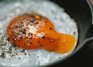 Sadzone czy jajecznica? Sprawdź, które jajka są najzdrowsze i najsmaczniejsze. Przygotuj je w ten sposób, a twoje zdrowie na tym skorzysta